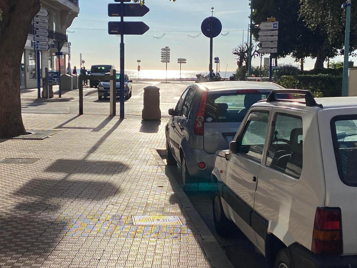 Menton Vacances Exteriör bild